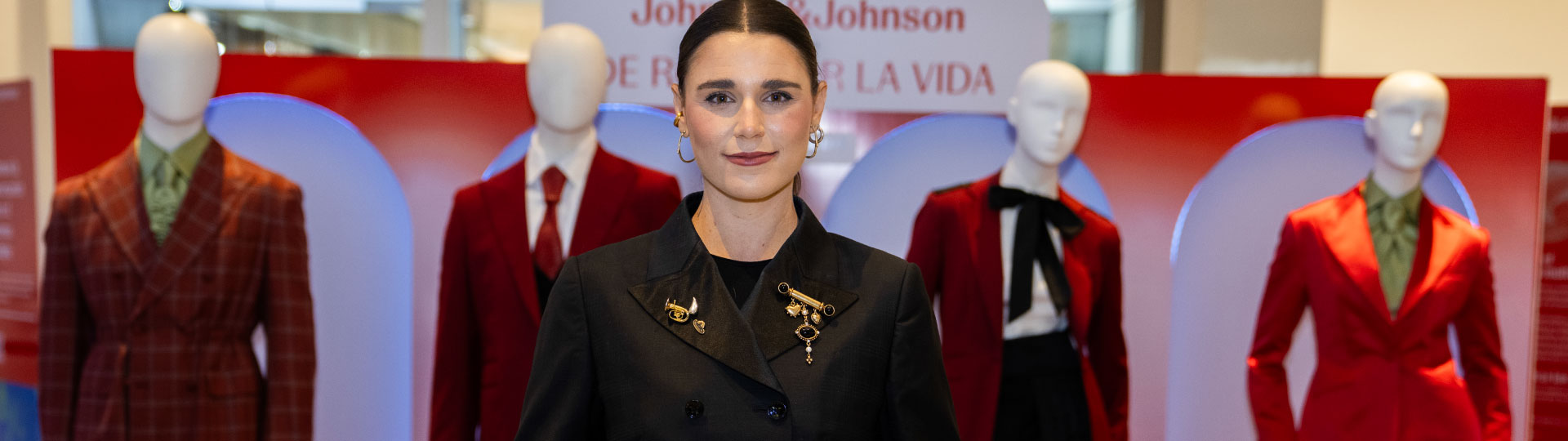 Johnson & Johnson lanza “De Rojo Por La Vida”, una exhibición educativa sobre el mieloma múltiple inspirada en la moda