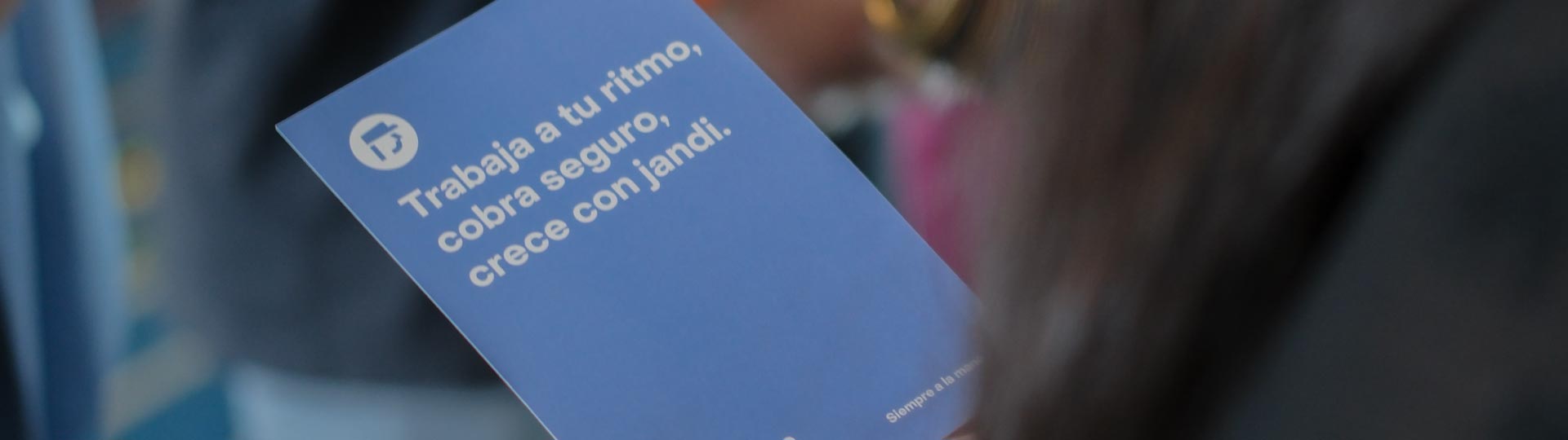 JANDI: Conecta con profesionales