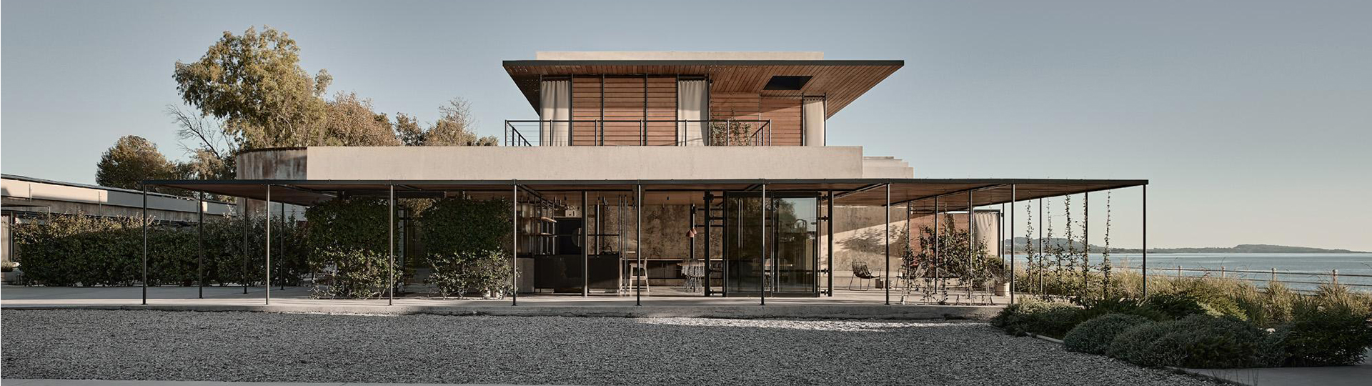 Hotel Dexamenes, Kourouta, Grecia - K-Studio