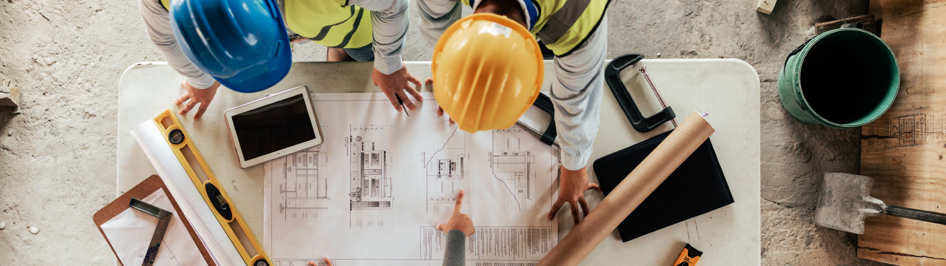 Del papel a la obra: anécdotas sobre cómo las decisiones en obra transforman el proyecto